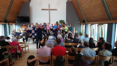 accordimento zusammen mit dem Projektchor der Erlöserkirche in Sindelfingen